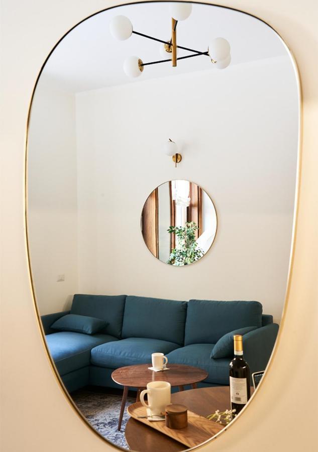 Appartamento Cozy Duomo - Elegant & Quiet, 300M From Cathedral Milano Esterno foto